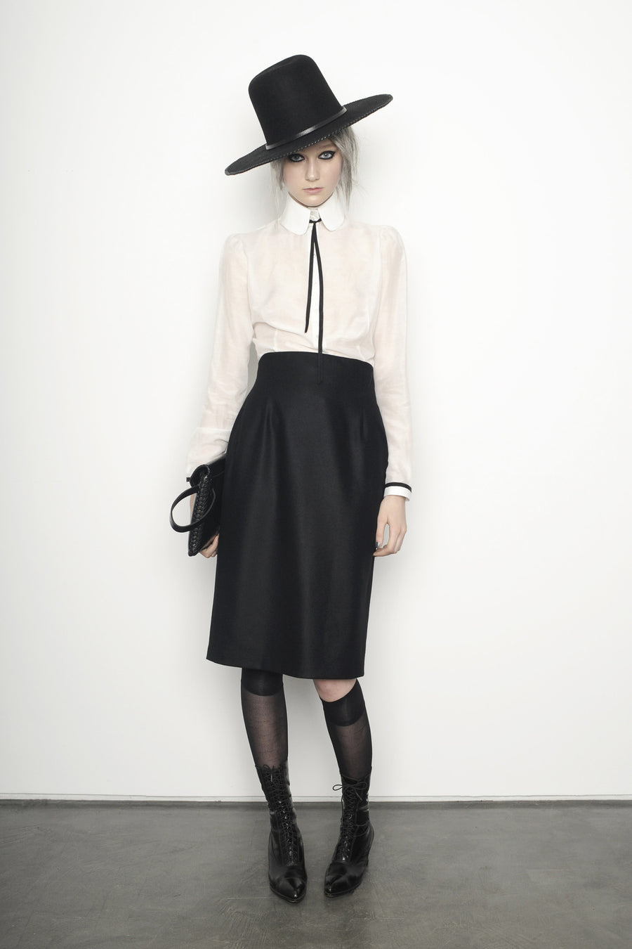 Juliette F IMG Model Wendy Nichol Clothing Fashion Designer Runway Show AW15 Queen of Thieves Peaky Blinders Witch Wide Brim Whipstitch Hat Silk cotton peter pan collar Blouse White Silk Cashmere Pencil Skirt Custom Tailoring Made to Measure Order Handmade in NYC