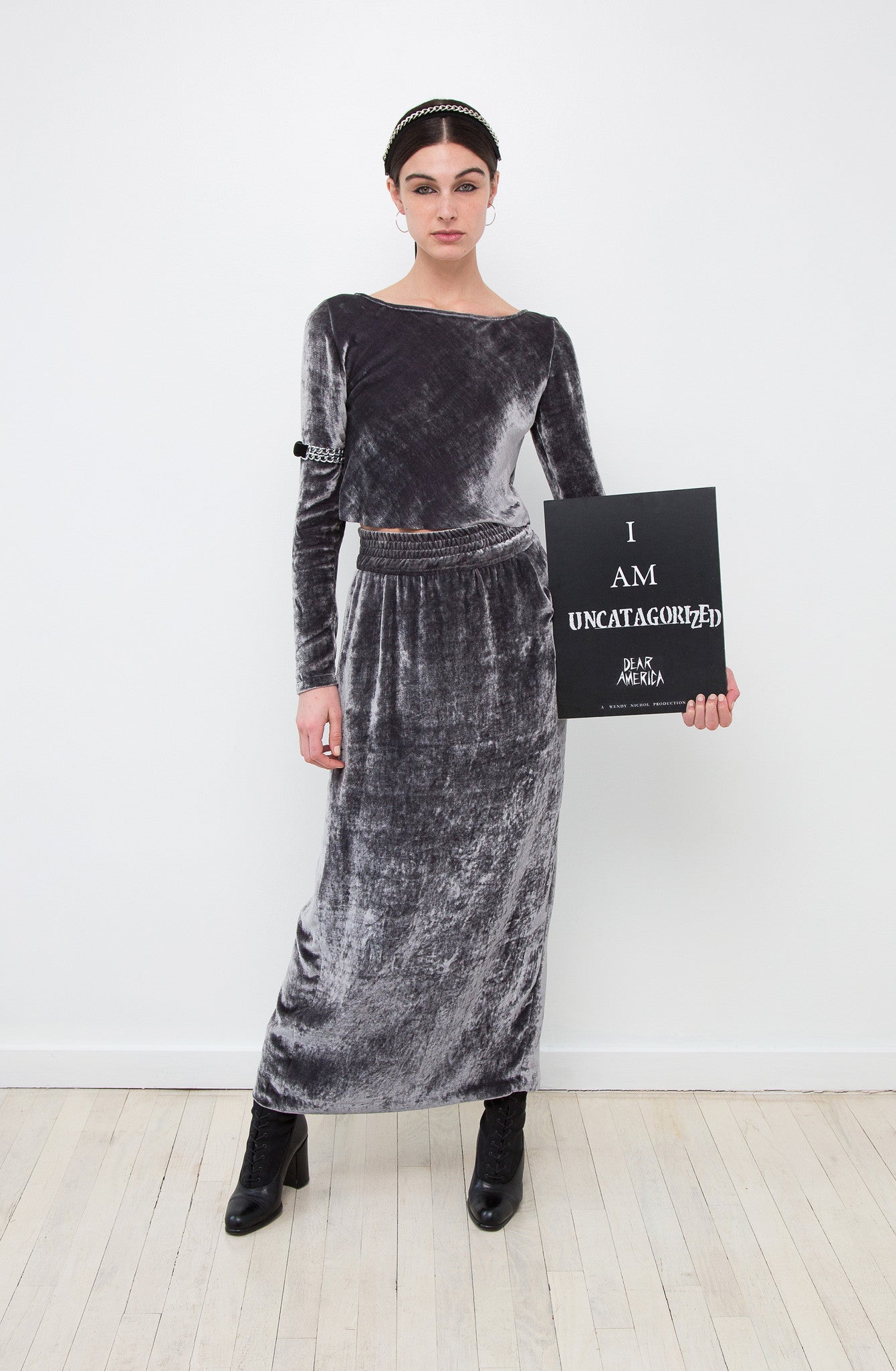 5_GrayVelvetCropTopSkirt_copy.