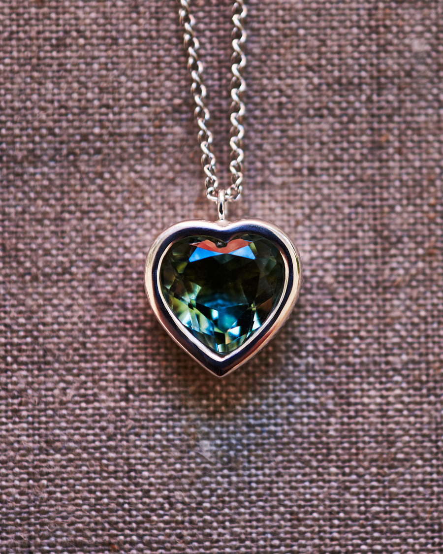 12mm Bezel Green Amethyst Heart Necklace