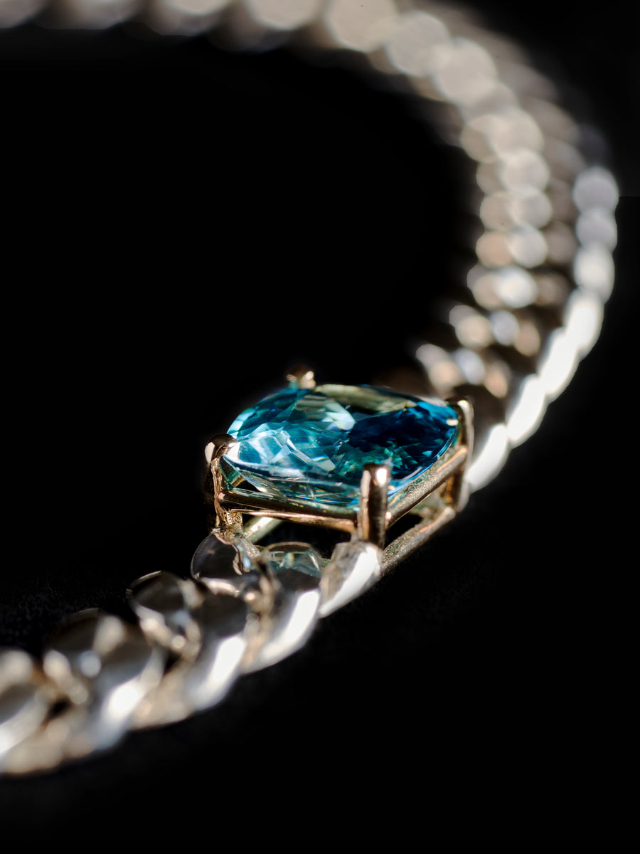 Blue Starlight Zircon Elonagted Cushion Cut Choker