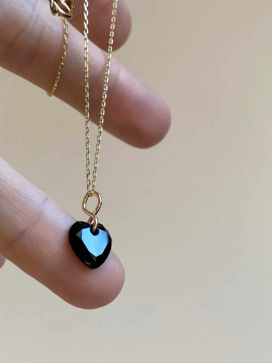 Order Silver Onyx Heart Black Chain Pendant Online, Buy and Send Silver Onyx  Heart Black Chain Pendant from Wish A Cupcake