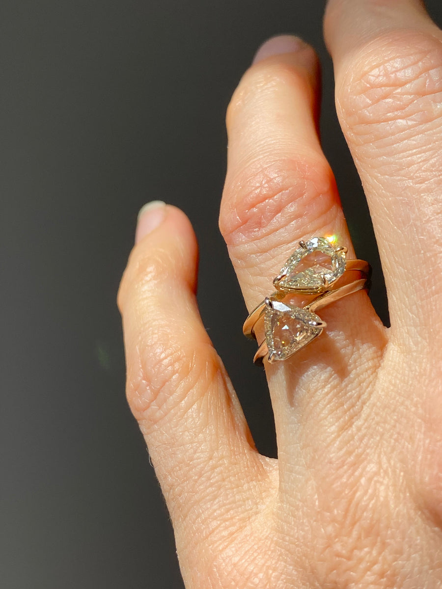 Horizontal Light Canary Yellow Pear Diamond Engagement Ring