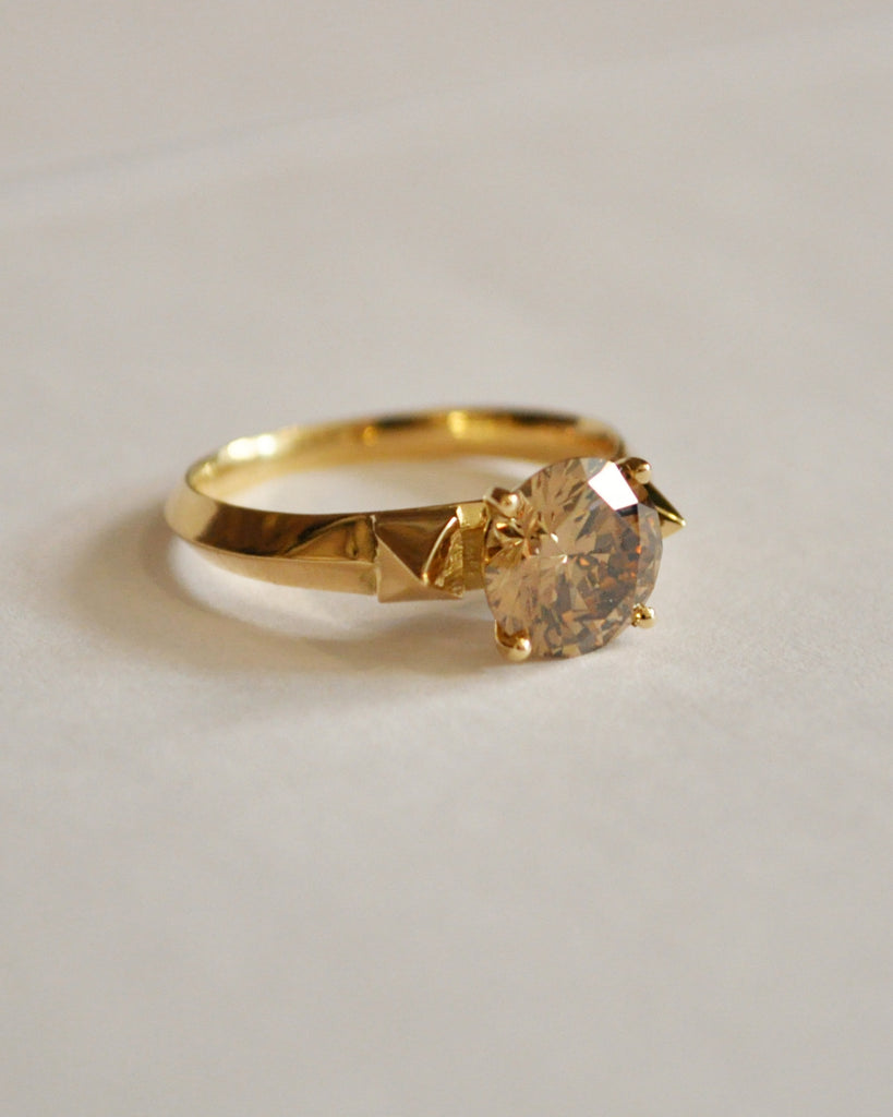 Champagne Diamond and Pyramids Engagement Ring – Wendy Nichol