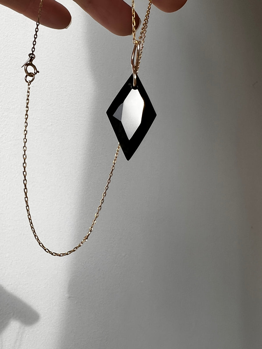 Black Onyx Diamond-Cut Pendant
