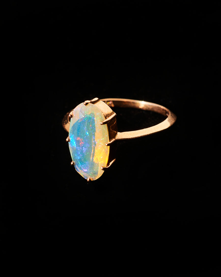 6 Prong Vertical Oval Opal Ring