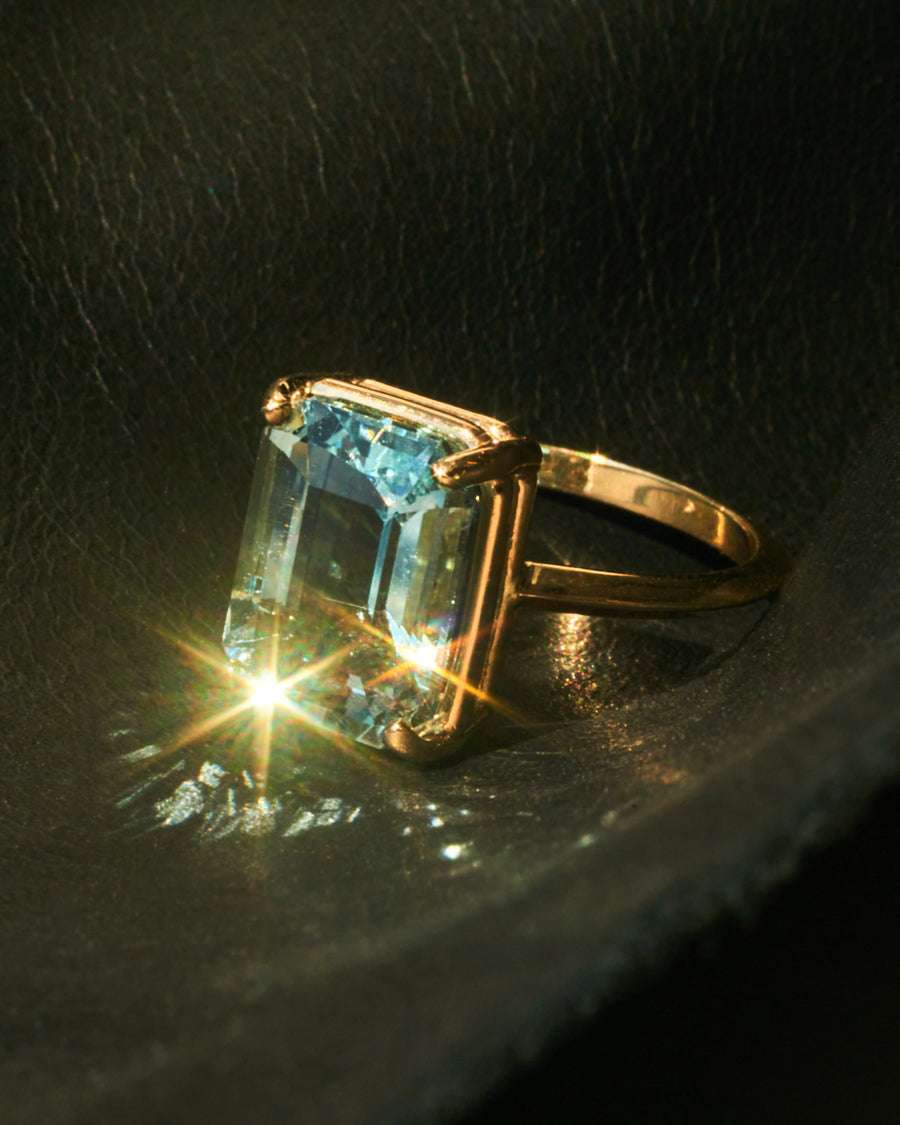 Emerald-Cut Aquamarine Ring (12mm)