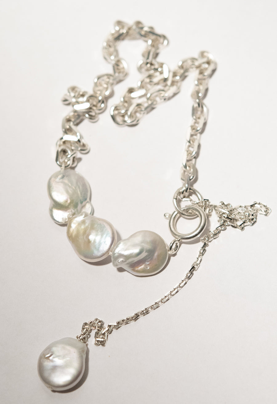 Pearl Choker Amulet Necklace